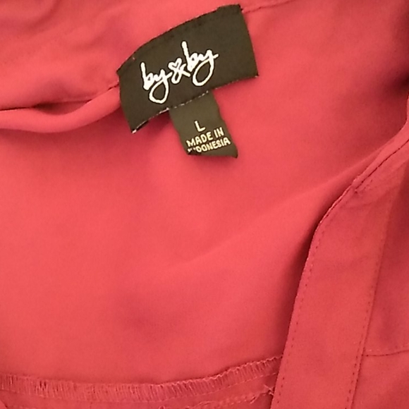 Maroon Blouse - Picture 2 of 4